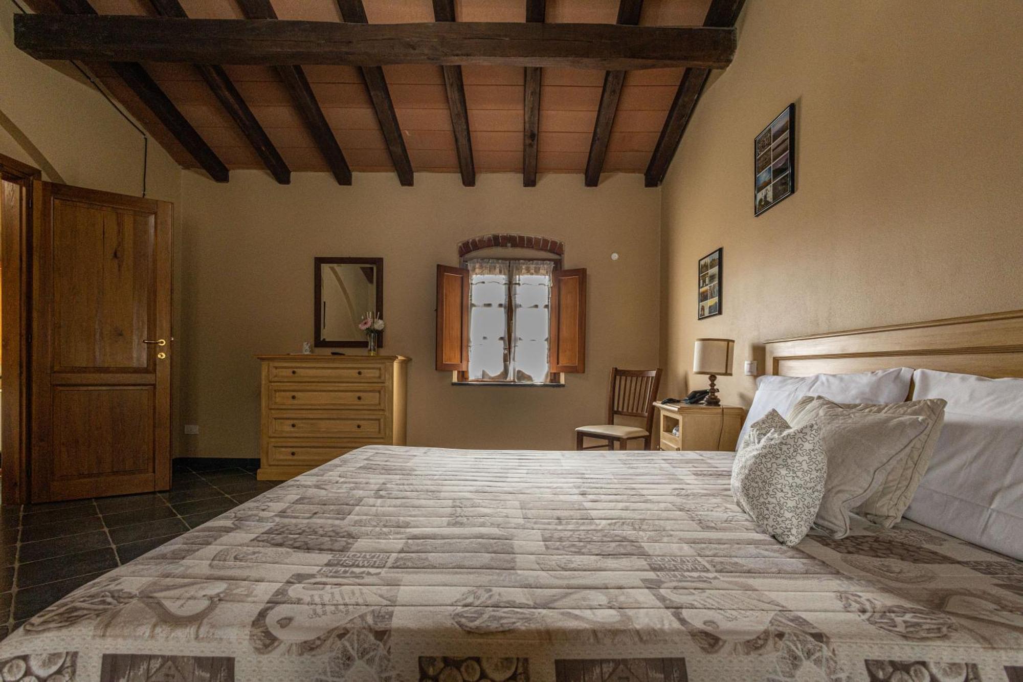 Albergo La Luna Сарцана Екстер'єр фото